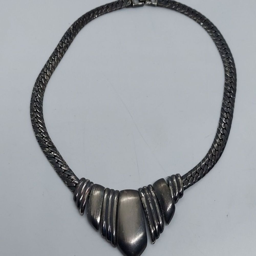 Antiqued silver tone rustic necklace
